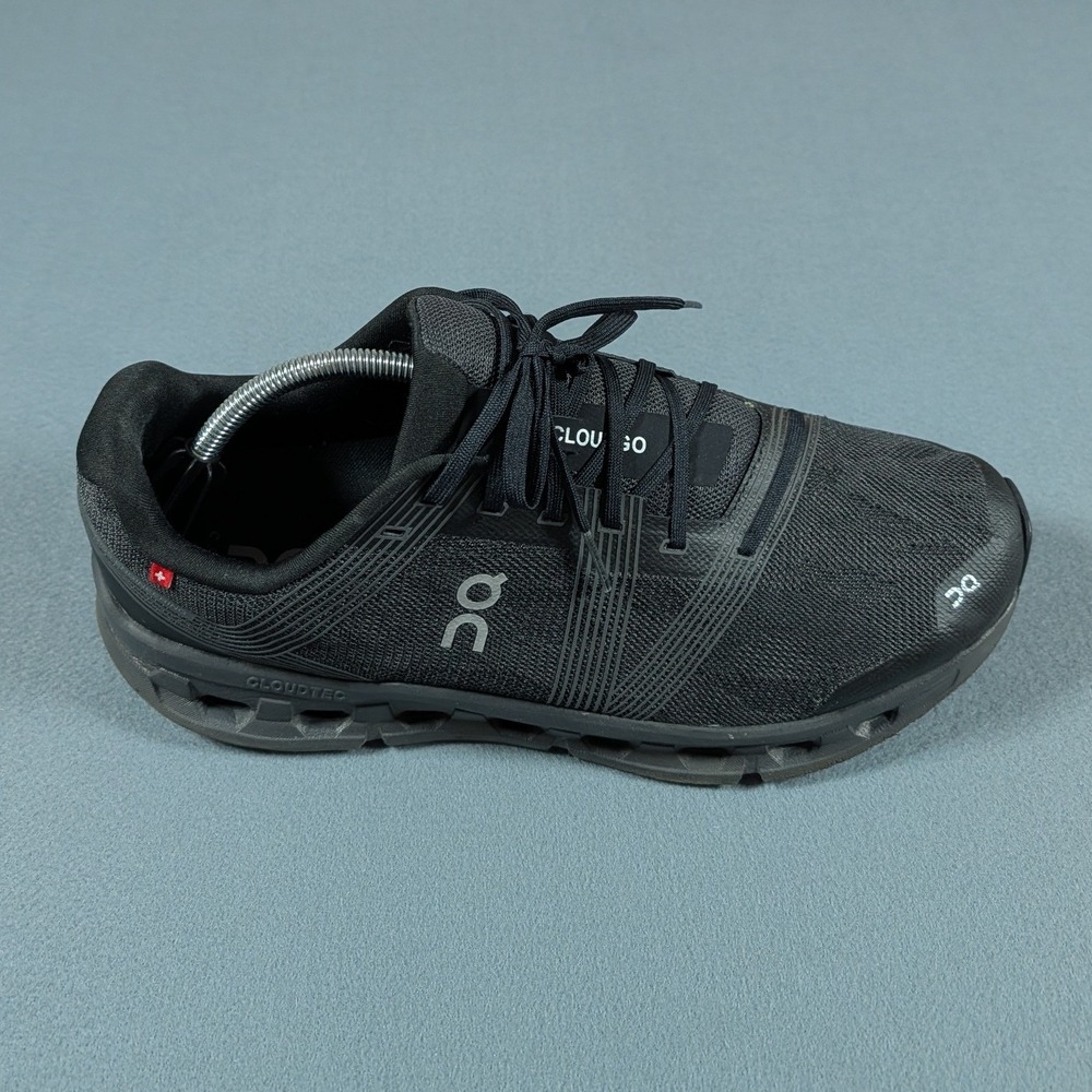 On Cloudgo Running Shoes Mens 12 Black CloudTec Trainers 55.98635